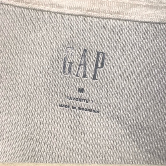GAP Camo White T-shirt - Picture 3 of 4